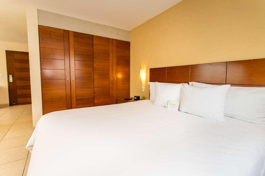 Wyndham Costa Del Sol Pucallpa Rum bild A bedroom at the hotel
