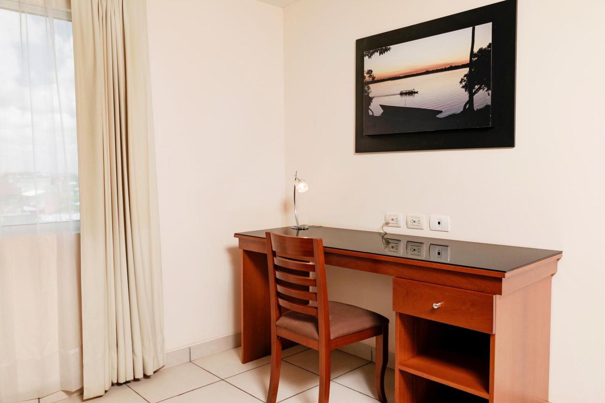 Wyndham Costa Del Sol Pucallpa Exteriör bild