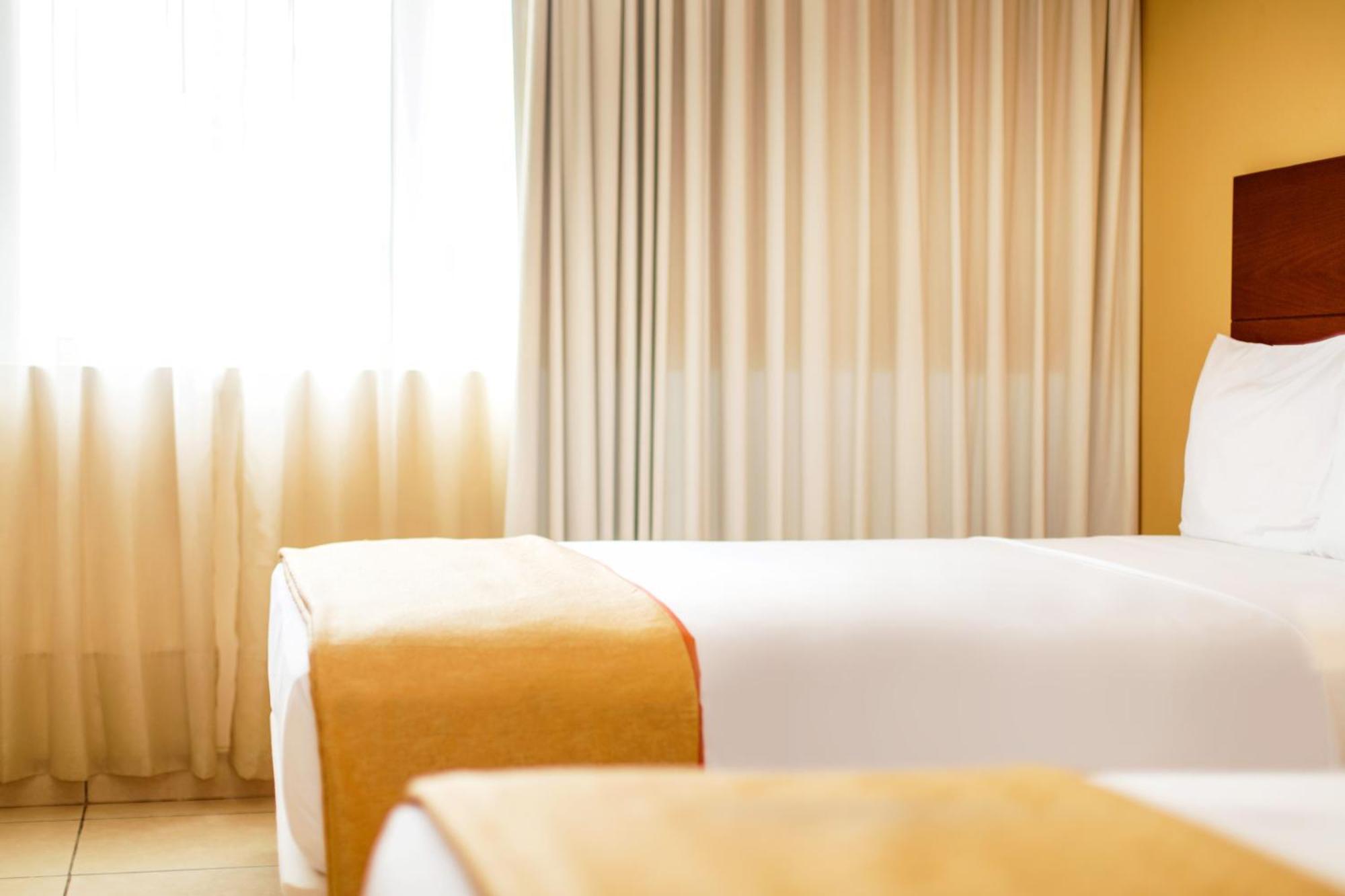 Wyndham Costa Del Sol Pucallpa Exteriör bild