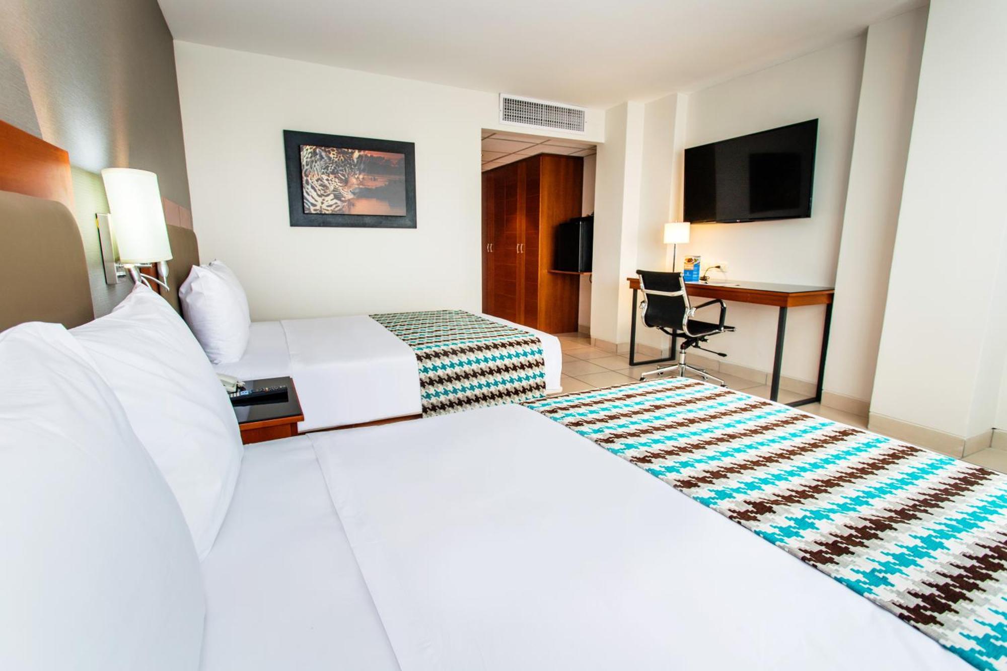 Wyndham Costa Del Sol Pucallpa Exteriör bild