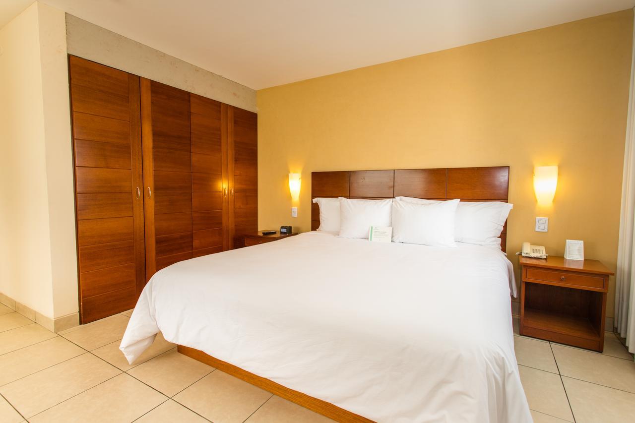 Wyndham Costa Del Sol Pucallpa Exteriör bild