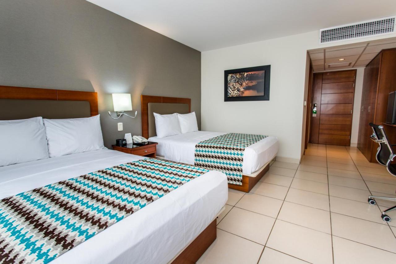 Wyndham Costa Del Sol Pucallpa Exteriör bild