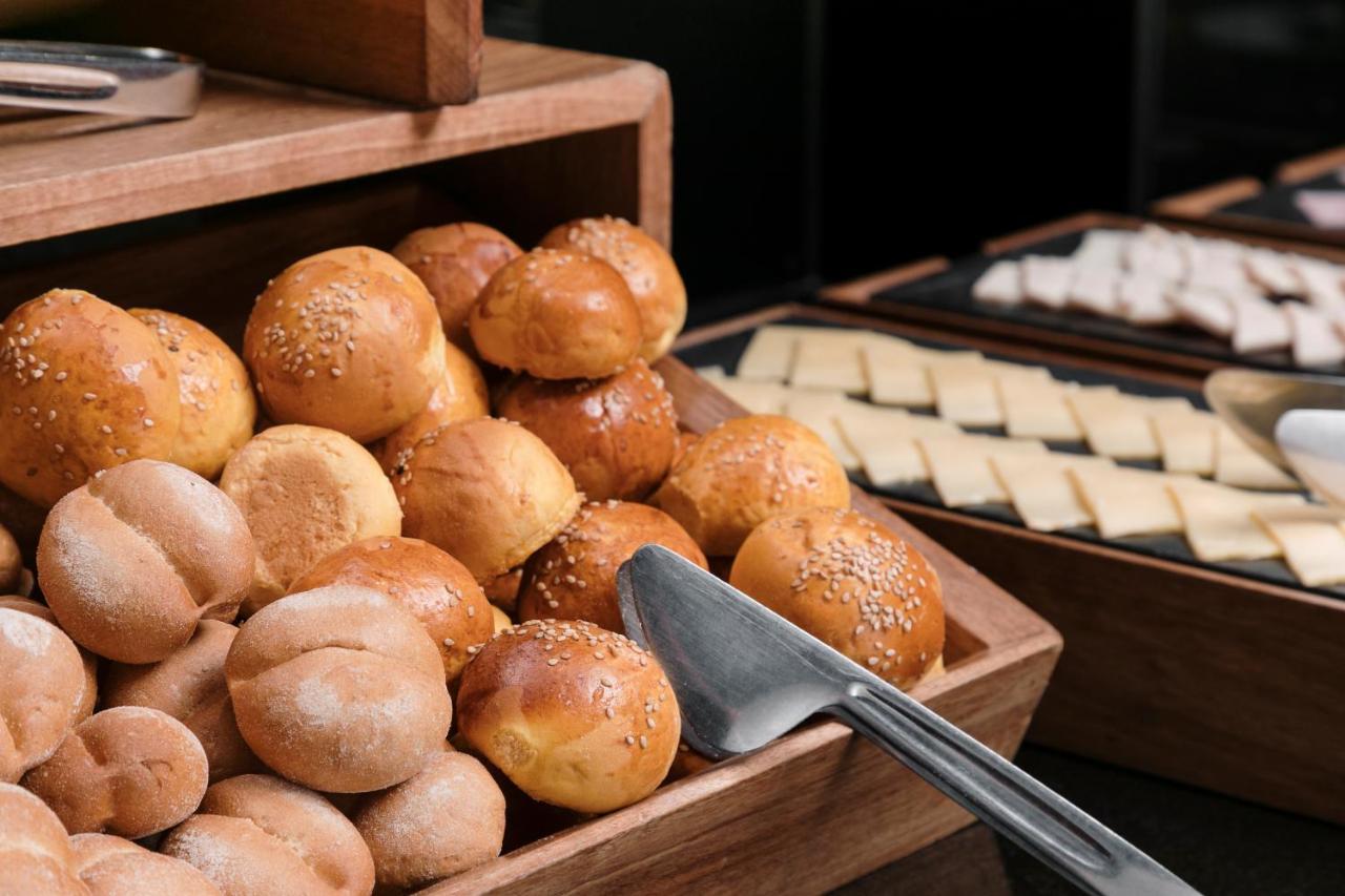 Wyndham Costa Del Sol Pucallpa Exteriör bild Buns